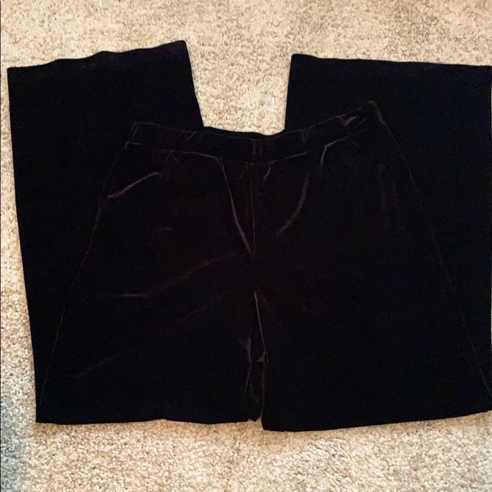 Chico’s Velvet wide-leg Travelers collection pants